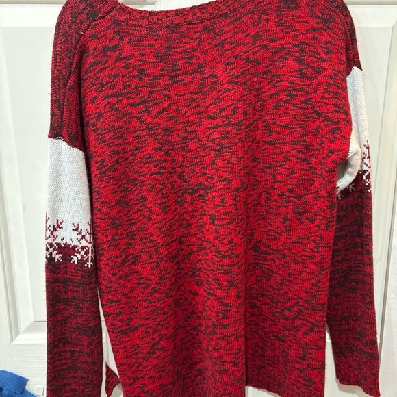 Penguin Christmas Sweater - Red and White - Picture 5 of 6